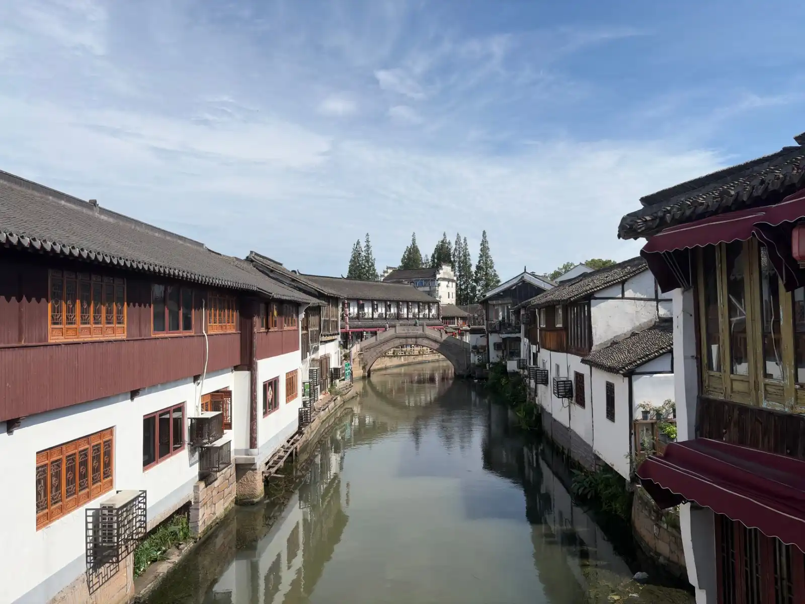 西藏格拉梅朵商贸服务中天路本草土特产供应链优势解析