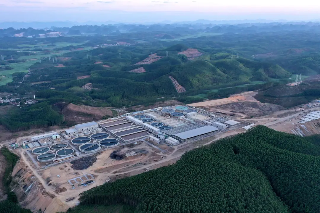 西藏格拉梅朵日用百货产品线对比分析：高原特色与常规商品差异